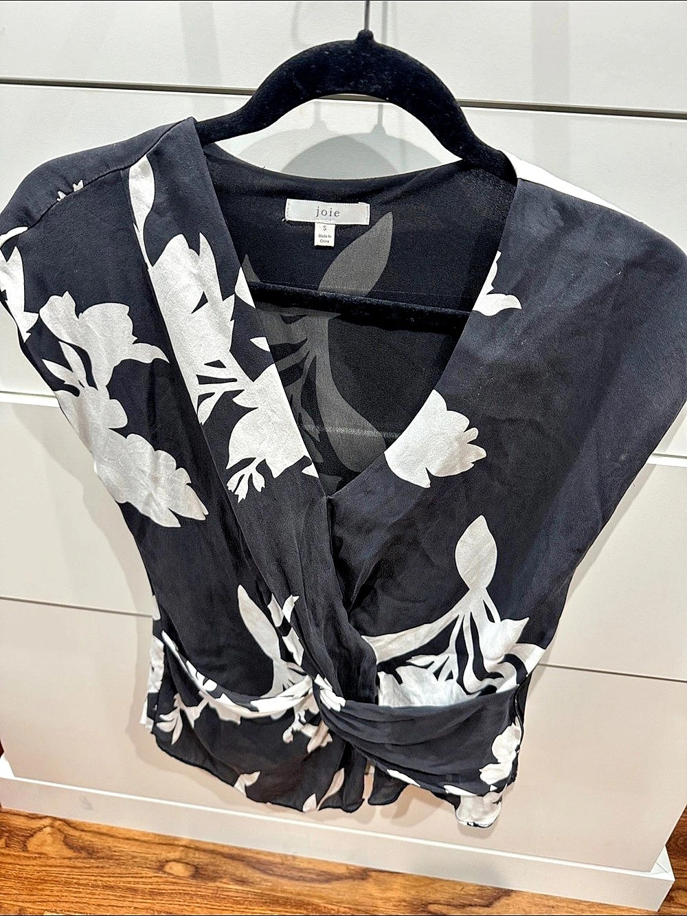 Joie Floral Wrap Top in Black & White Size Small